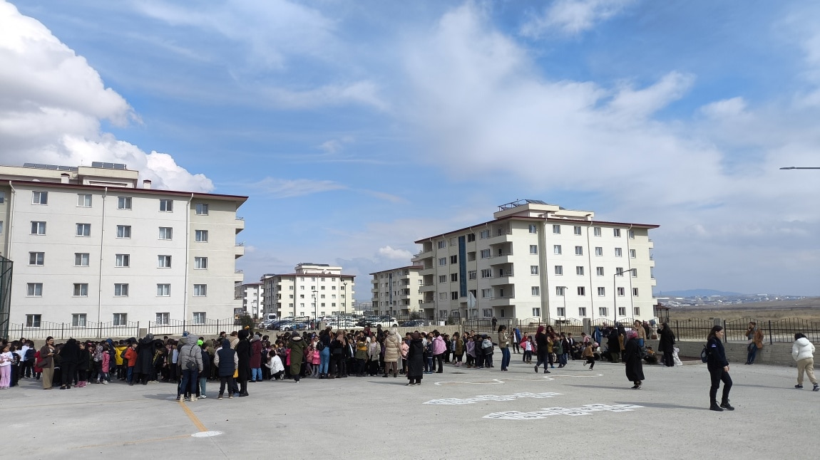 Ankara'da Yenimahalle Merkezli 3.5 Şiddetinde Deprem Yaşandı.